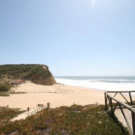 Granny's House By Trip2portugal בית נופש Carvoeira